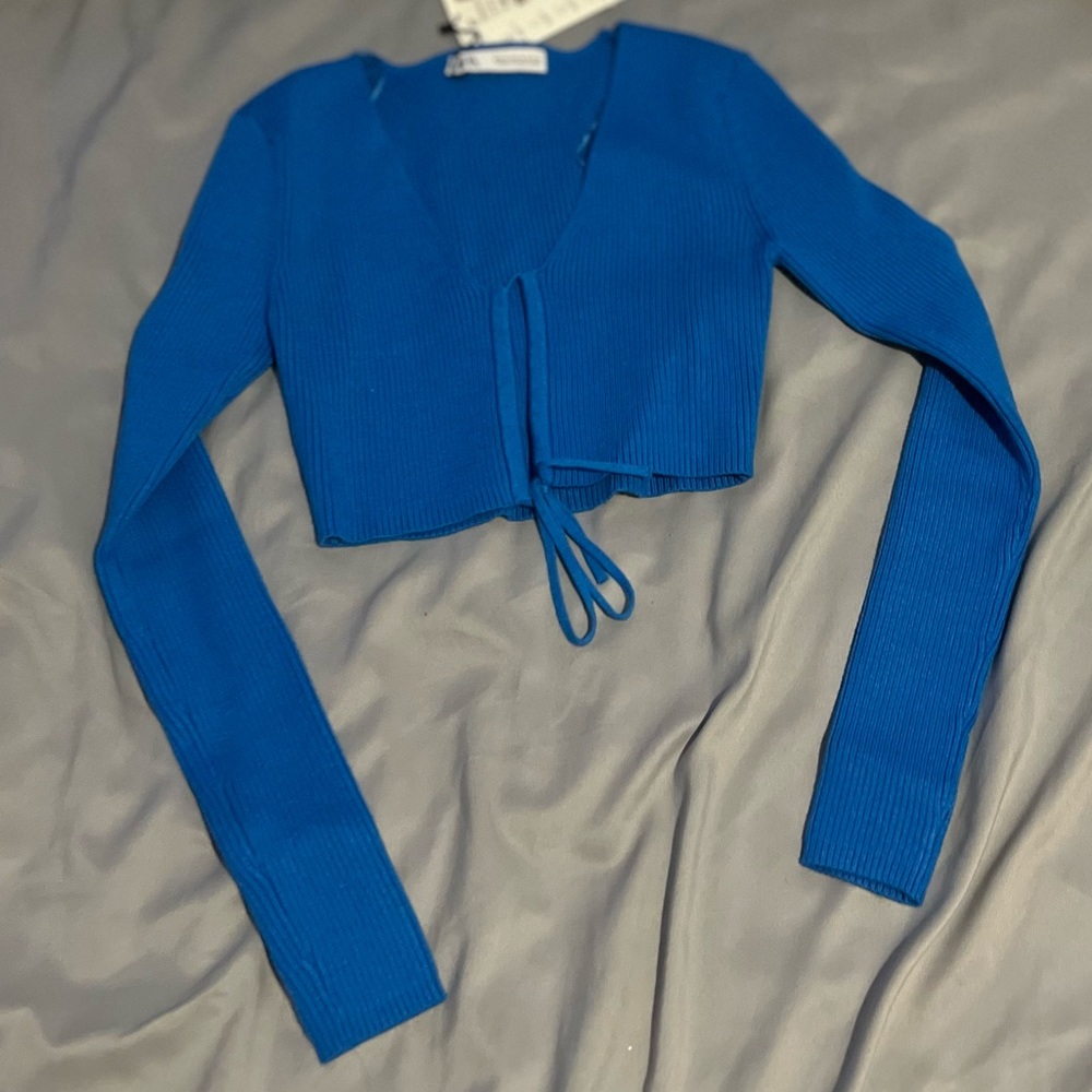 BNWT - Zara Blue Crop Tie Knit Long Sleeve - Medium